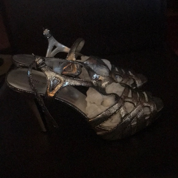 Nine West Heels - Picture 2 of 5